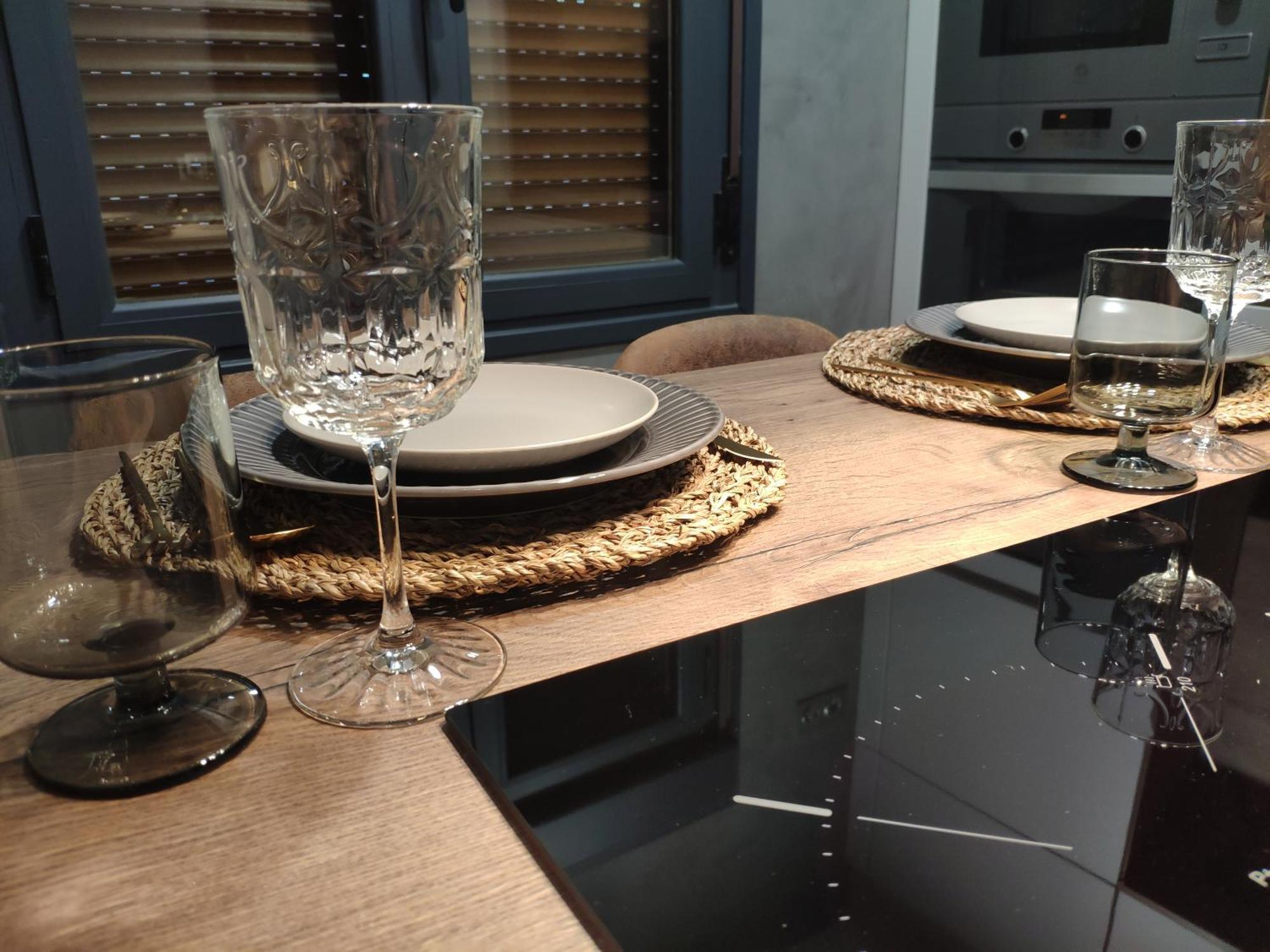 Skyline Plasencia Luaran gambar